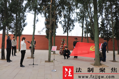 清明烈士陵园祭奠英烈 020.JPG