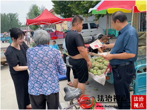 金乡县：《民法典》宣传进集市