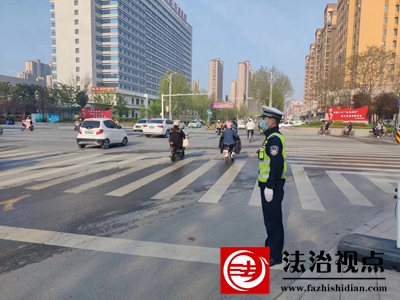 山东东明交警治理违法车辆见成效