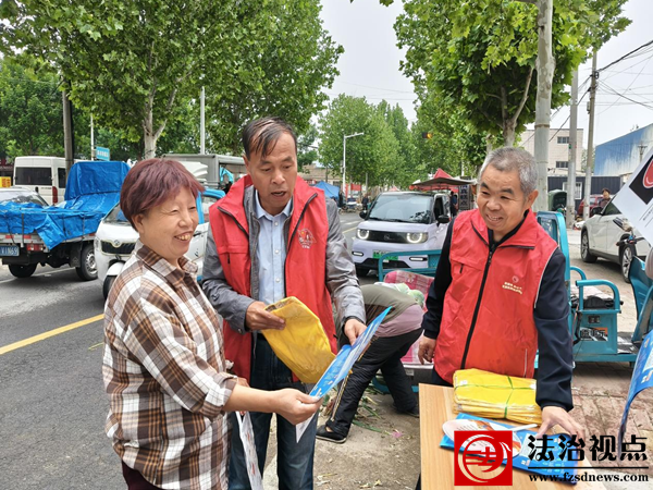 【人人讲安全 个个会应急——排查身边灾害隐患】信城街道开展安全知识主题宣讲活动