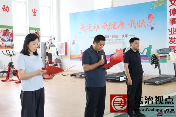 河流镇举办第二届"激情再燃 ‘羽’展风采"职工羽毛球赛