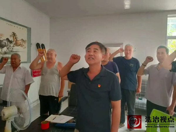 海丰街道滨河社区：主题党日强基固本 五金网格选贤任能