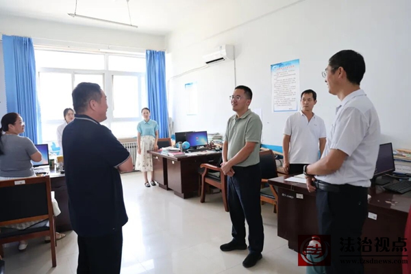 情暖教师节 商店镇开展教师节慰问活动