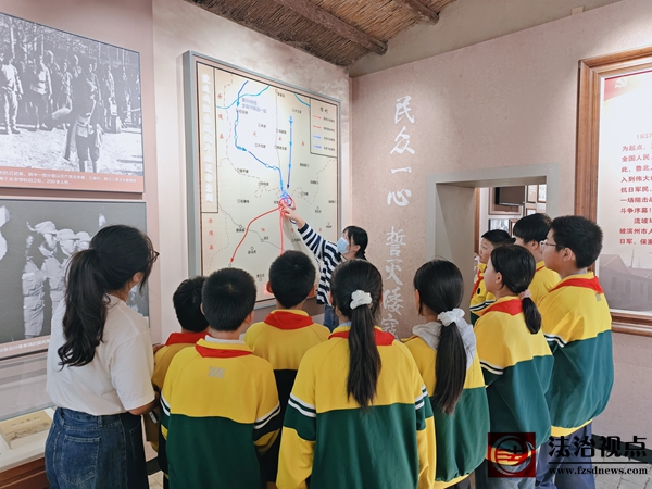 流坡坞镇组织青少年到流坡坞阻击战遗址开展烈士纪念日主题活动