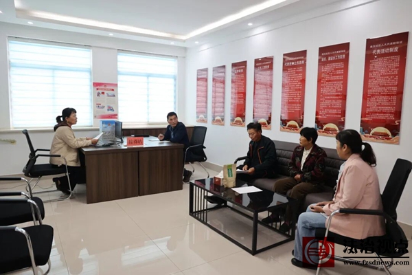 沾化区利国乡人大开展选民接待日活动