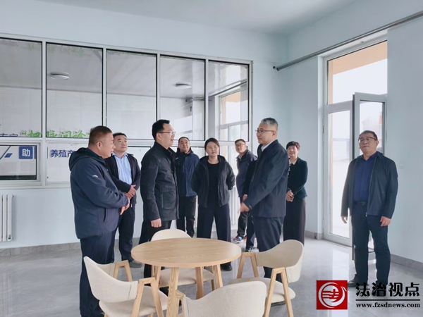 省畜牧兽医局党组成员、副局长刘国华一行到流坡坞镇调研并看望第